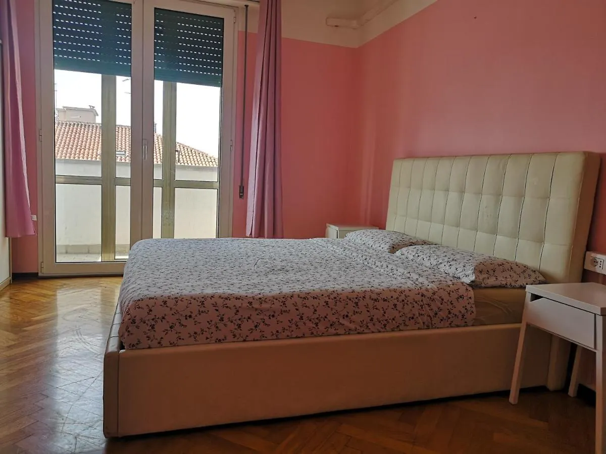 New Life Bed & Breakfast Mestre Italy